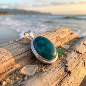 Pendentif en Chrysocolle Naturelle oval et argent