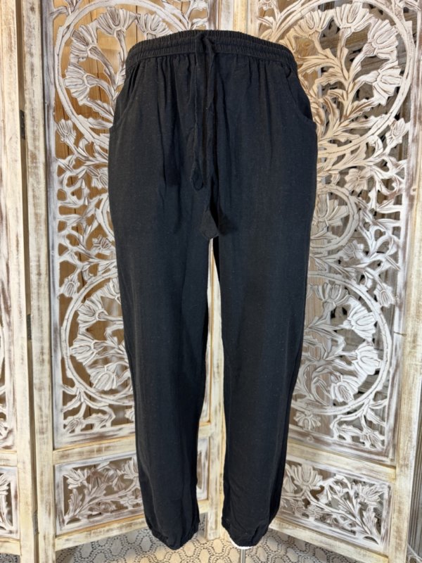 pantalon en coton léger avec élastique et deux poches noir