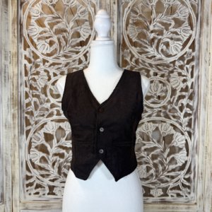 gilet en velours côtelé, brun élégant.