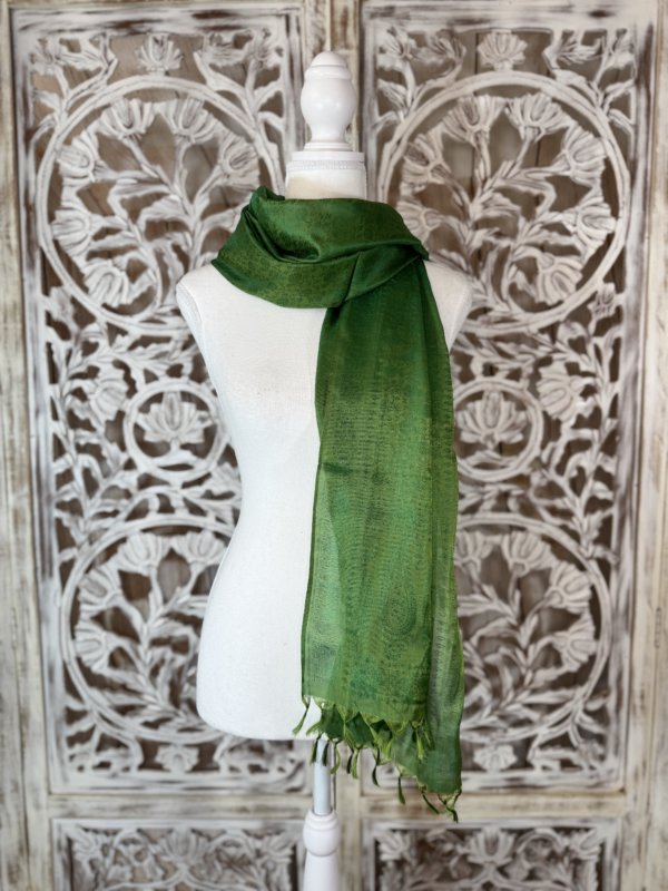 foulards en soie bicolores. vert olive