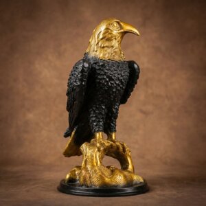 Aigle bonze doré et noir