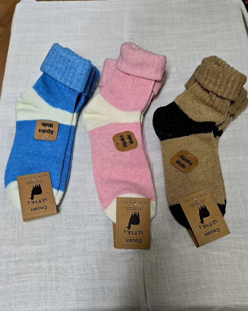 CHAUSSETTE EN ALPAGA coloré