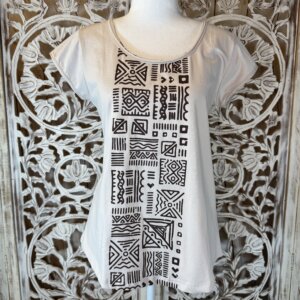 pull organique avec imprimé blanc créme