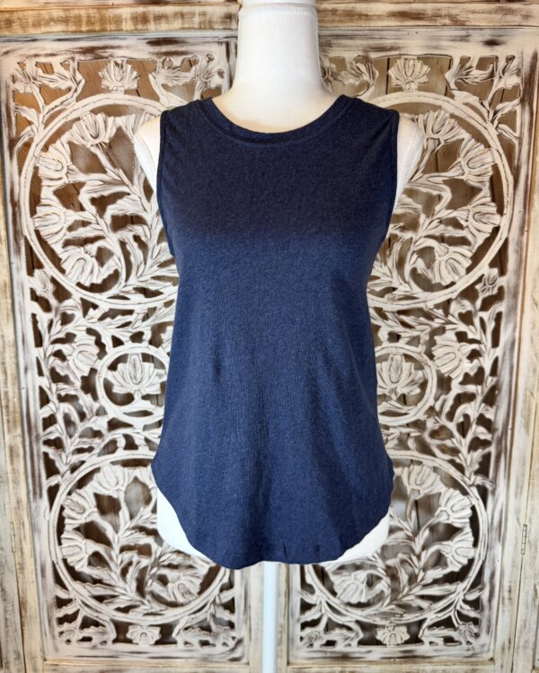 Top unis en coton organique bleu marine