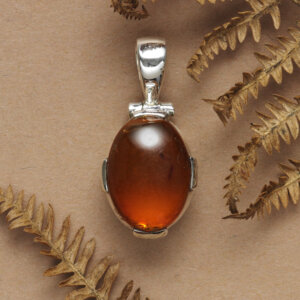 Pendentif oval en ambre et argent 925