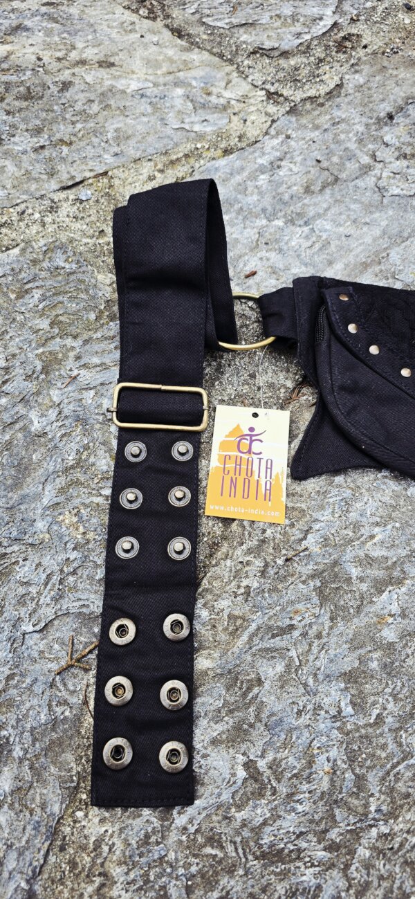 ceinture sacoche avec dentelle